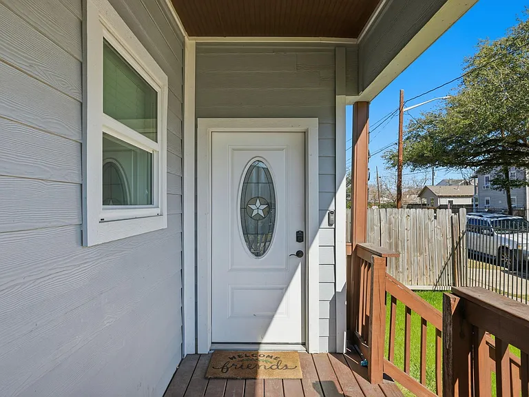 1401 Sydnor St — Photo 3