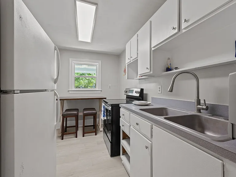 1808A Bridges St — Photo 5