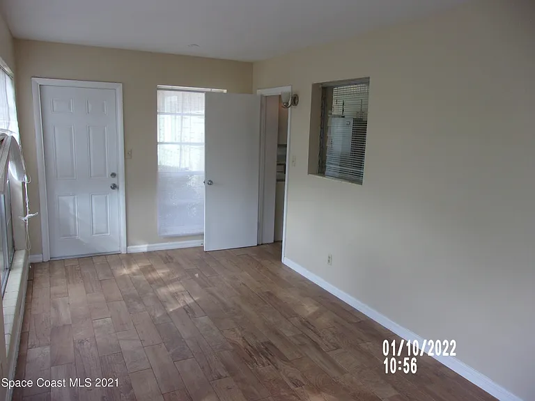 1105 Myrtle Ln — Photo 21