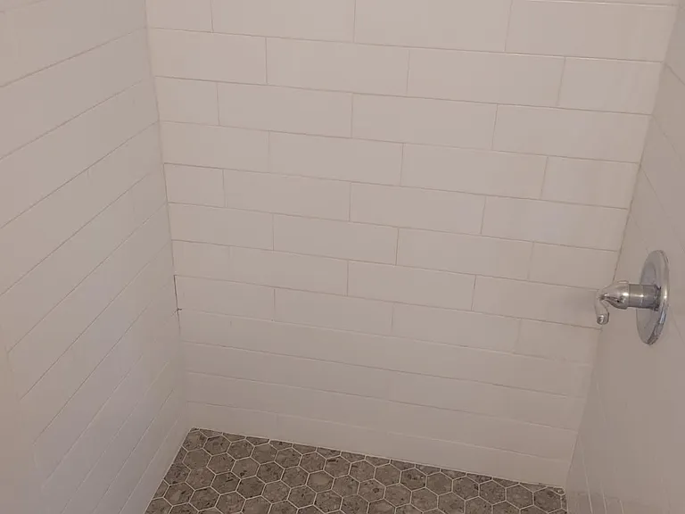 130 E Crafton Ave #3 — Photo 13