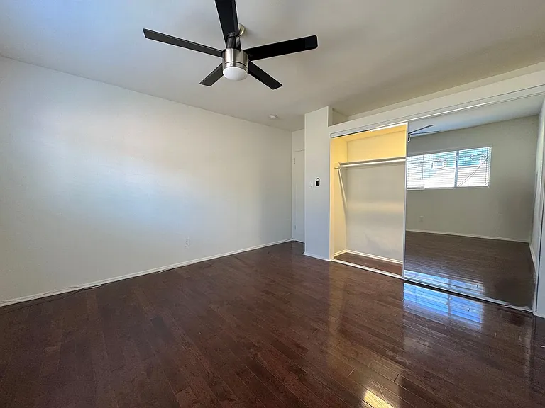 1159 N Curson Ave #11 — Photo 11