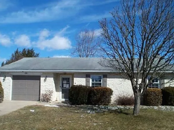 131 Lincoln Rd, Chambersburg, PA 17201