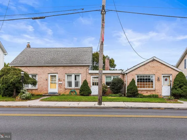 85 & 87 Main St #Mc, Mc Sherrystown, PA 17344