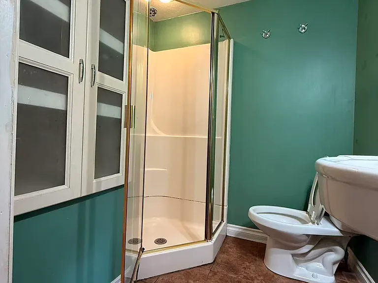 8606 Sloan Dr — Photo 11