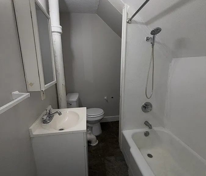 3417 Storer Ave — Photo 17