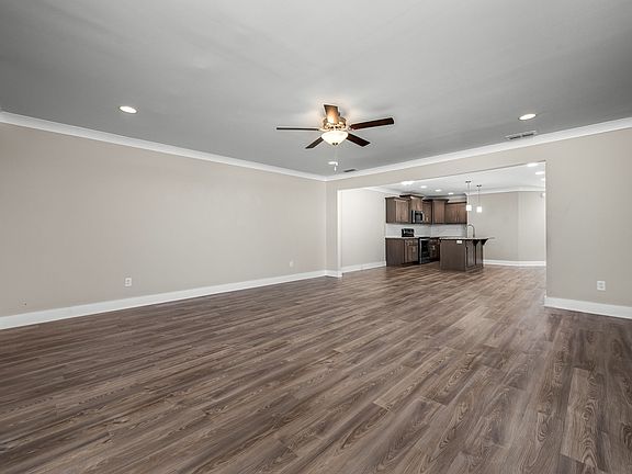 4th image of 5609 Maples Retreat Dr