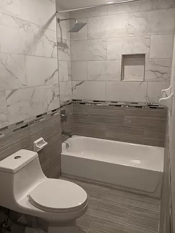 25 Covington St #202 — Photo 13
