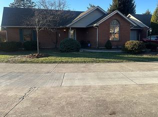 5 Thackara Pl, Hamilton, OH 45013