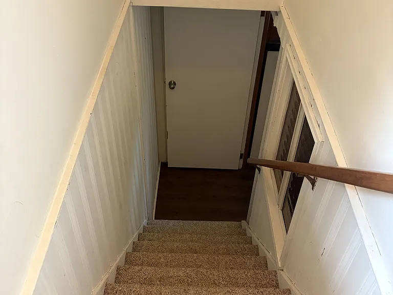 2067 Devon Rd — Photo 24