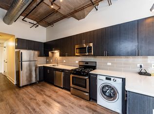 2036 S Michigan Ave #401, Chicago, IL 60616
