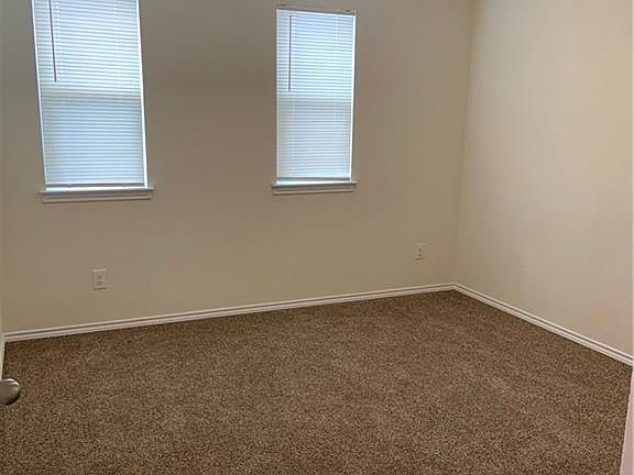 2nd image of 3953 Legend Pond