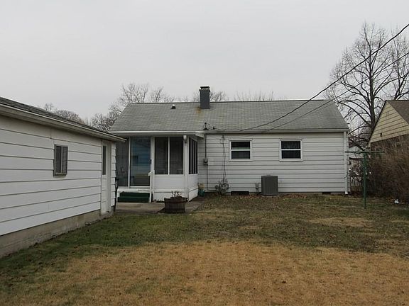 5th image of 4767 N Longworth Ave