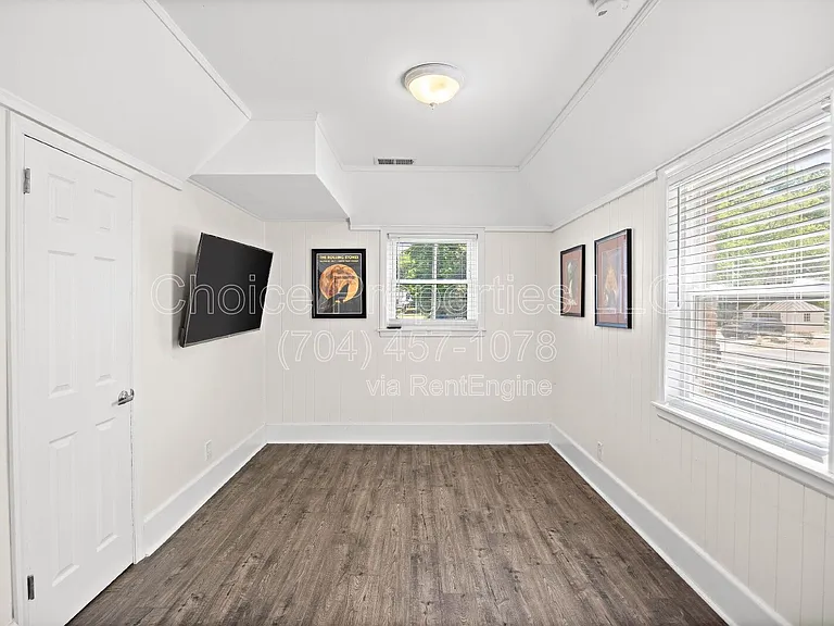 832 Stanfield Dr — Photo 27