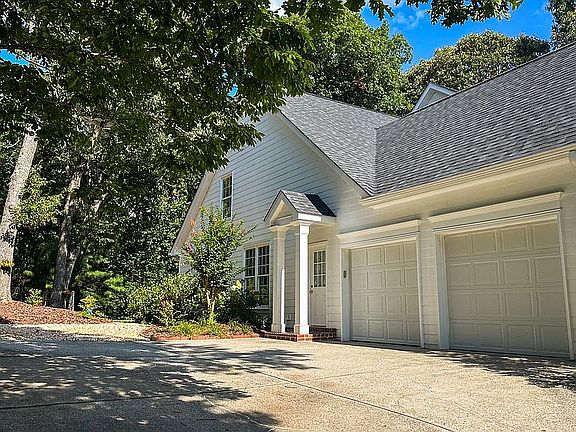 3rd image of 3545 Chicory Creek Dr