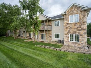 1655 34th Ave SW UNIT 3, Altoona, IA 50009