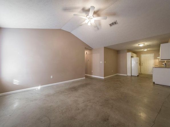 12 Sundown Dr