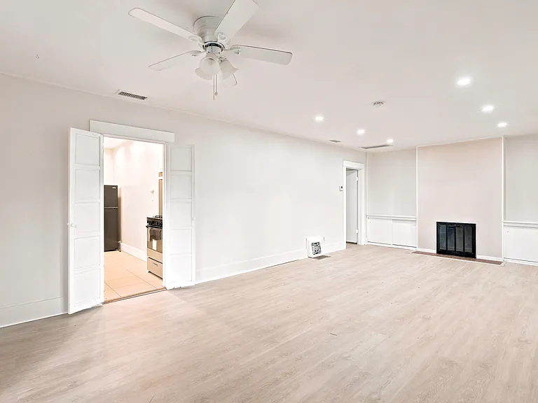 7263 Amethyst Ave — Photo 11