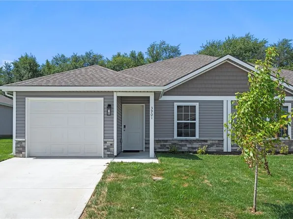 3933 NW 94th St, Kansas City, MO 64154