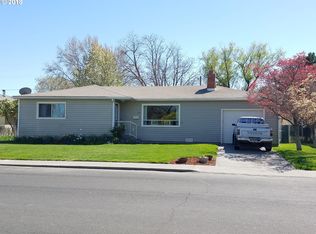 29 W Cedar Dr, Hermiston, OR 97838