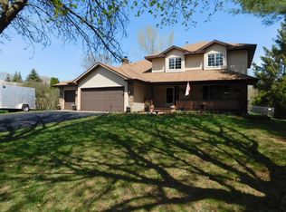 277 72nd St N, Saint Paul, MN 55115