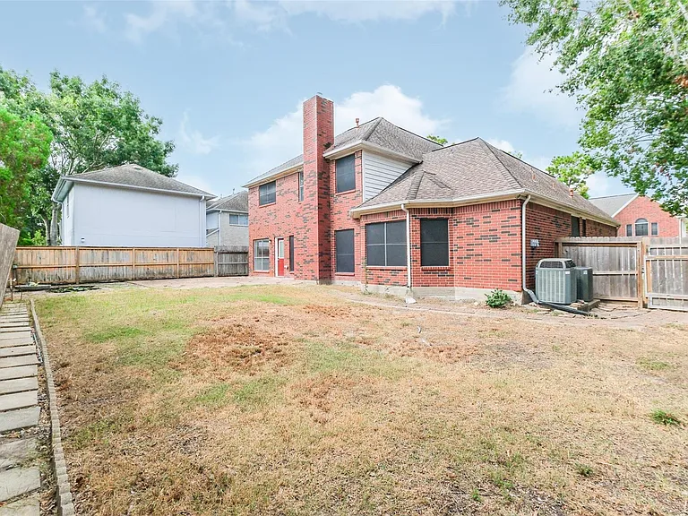 7603 Quintero Dr — Photo 9