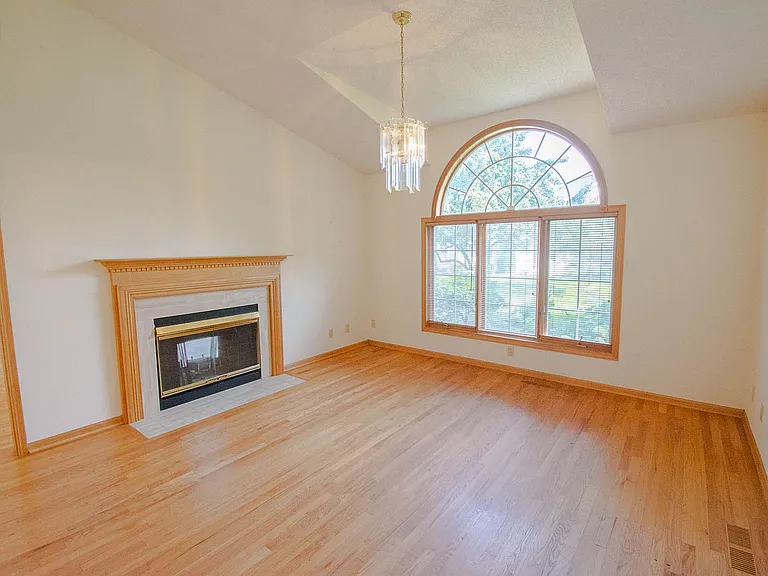 2716 Spyglass Ct NW — Photo 7