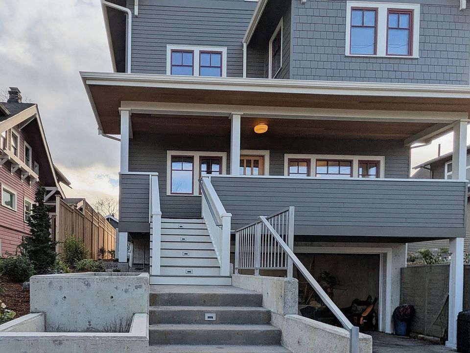 Brand new 4+ bedroom house with huge 2+ car garage and amazing views in walkable Phinney Ridge