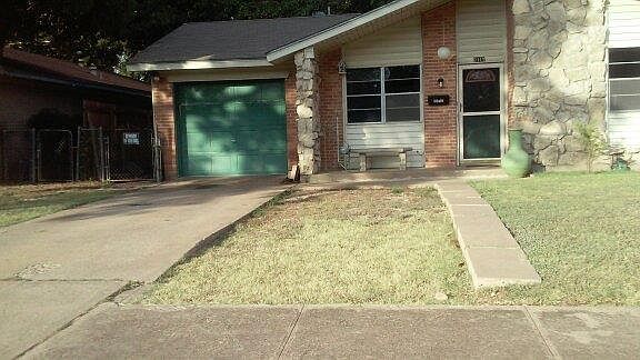 2nd image of 2112 Western Park Dr