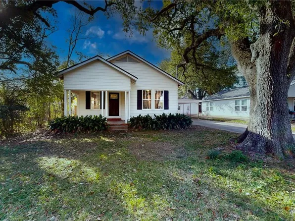 612 9th St, Lake Charles, LA 70601