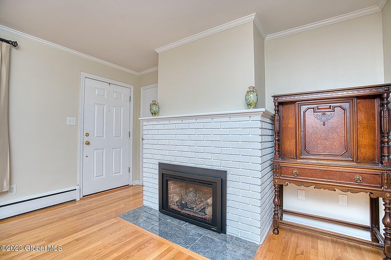 3rd image of 3 Malpass Road
