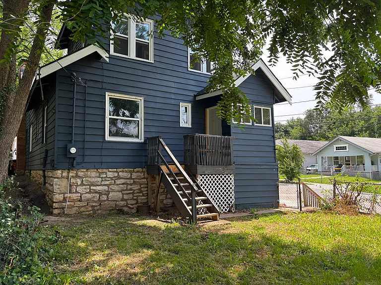 6632 Brooklyn Ave — Photo 16