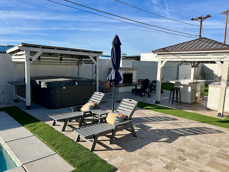 7301 E Almeria Rd — Photo 10