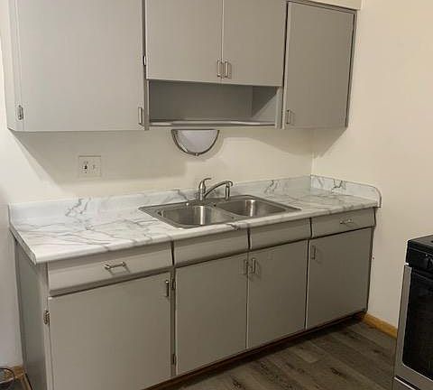 2nd image of 2084 W Warnimont Ave #3