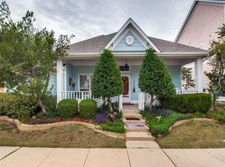 1417 Chestnut Dr, Aubrey, TX 76227