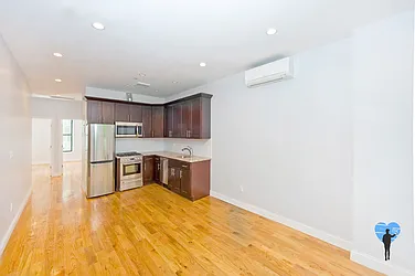 Rented by Next Door Realty NYC