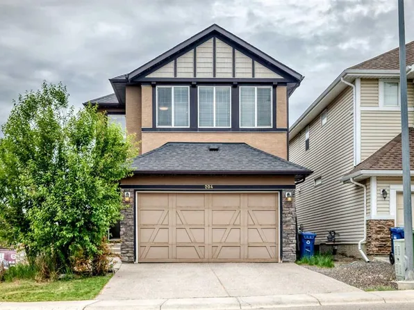 204 E Evansview Rd NW, Calgary, AB T3P 0J6