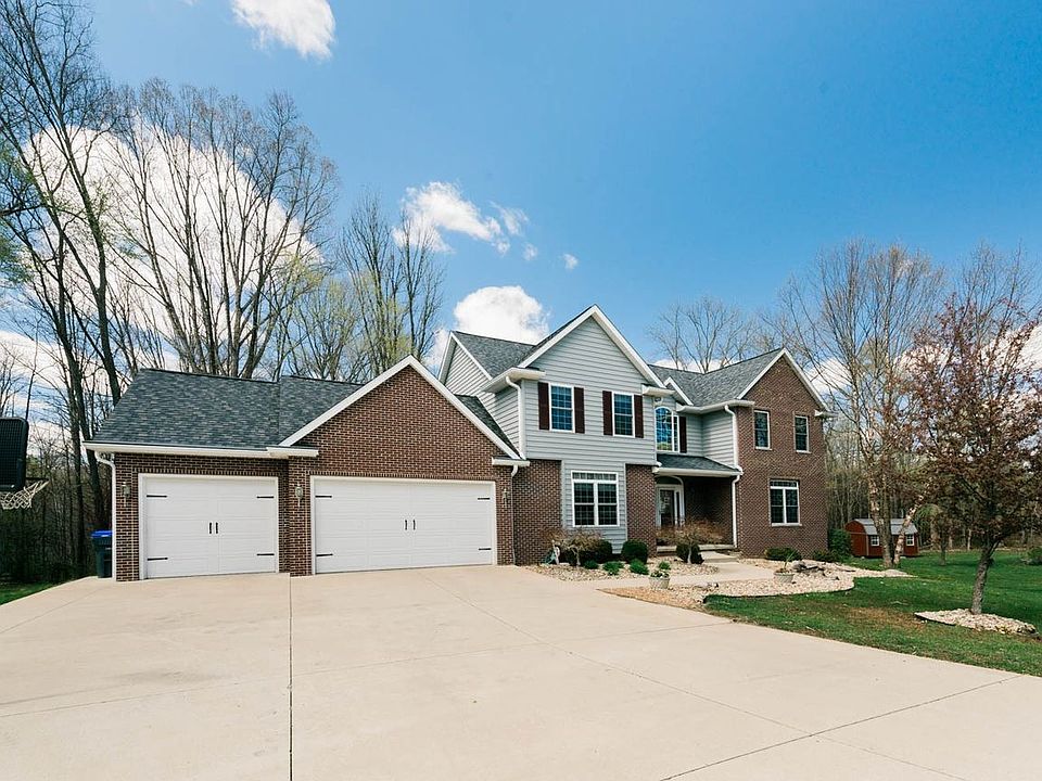 1st image of 2587 E Clarkway Dr