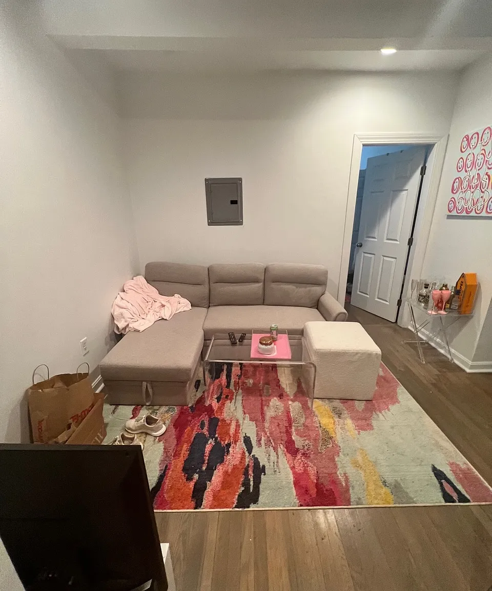 2 bed, 900 sqft, $3,800 — Photo 4