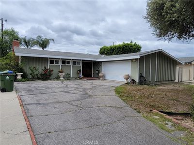 9545 Delco Ave, Chatsworth, CA, 91311