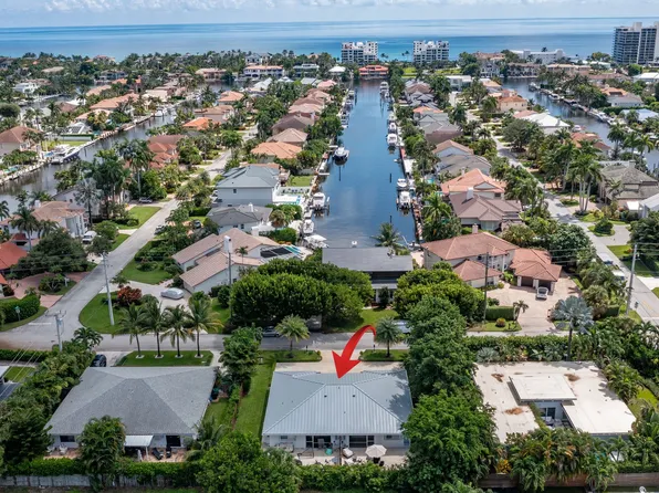 2914 Spanish Trl APT B, Delray Beach, FL 33483