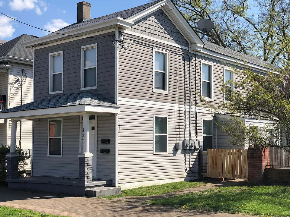 337 Village St #1