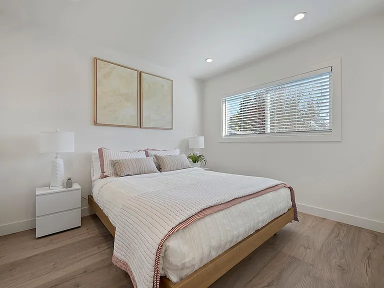 520 Piazza Dr #B — Photo 5