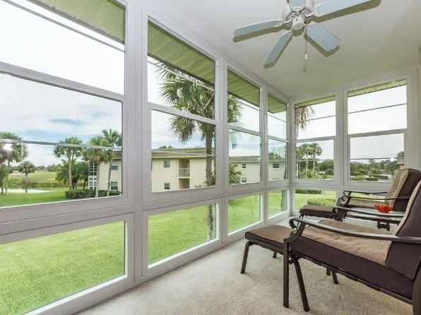 35 Vista Gardens Trl APT 205, Vero Beach, FL 32962