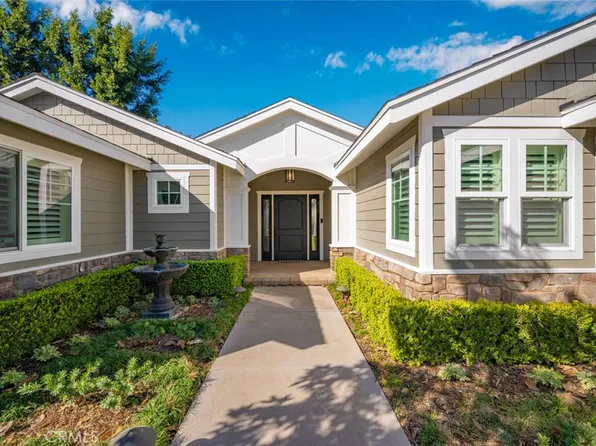11371 Martha Ann Dr, Los Alamitos, CA 90720