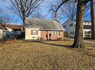 1107 Leroy St, Lorain, OH 44052
