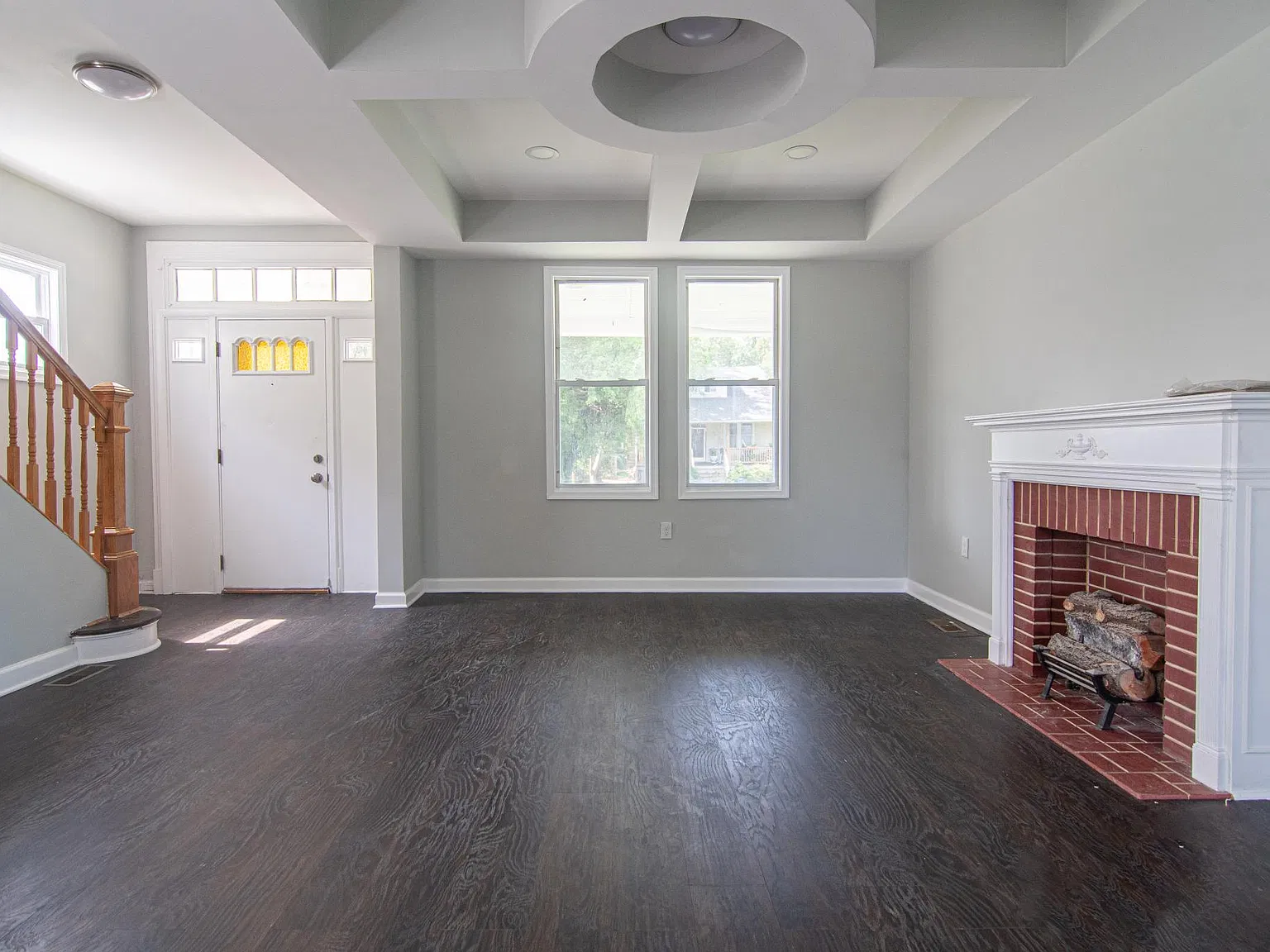3 bed, 1916 sqft, $2,300 — Photo 4