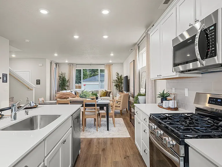 24515 E Feather Loop — Photo 3