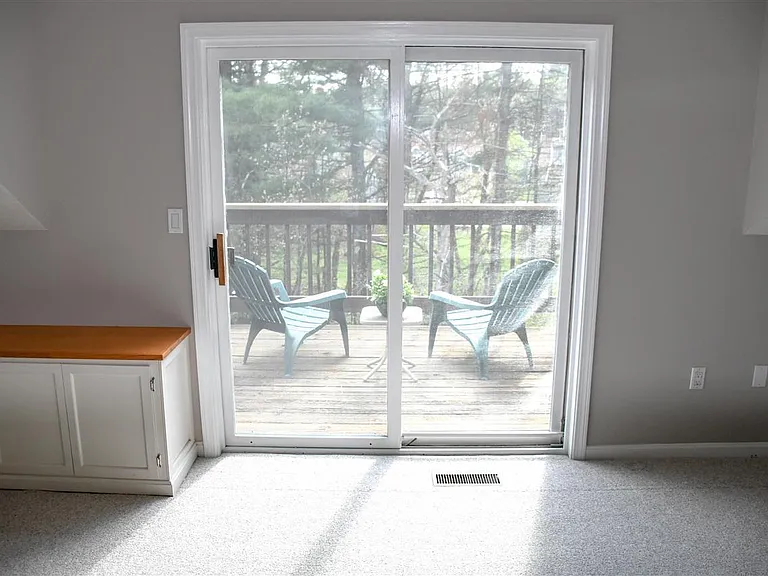 52 Cadogan Way — Photo 13