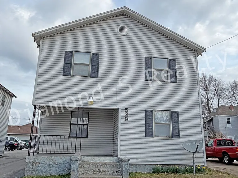 529 East Pacific Street — Photo 2