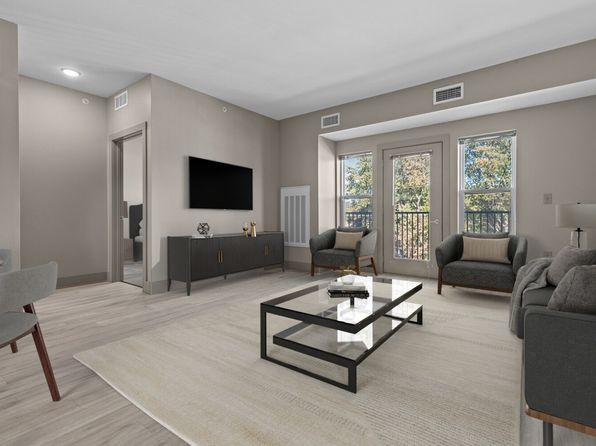 2030 N Cedar St #204